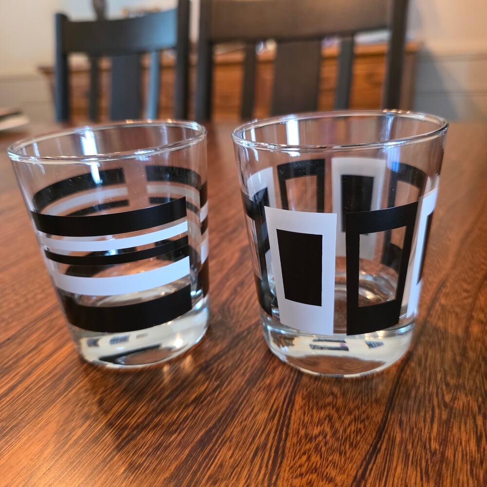 IKEA retired Godis MCM Retro Rocks Lowball Glasses Set of 2 Pruetz Black White